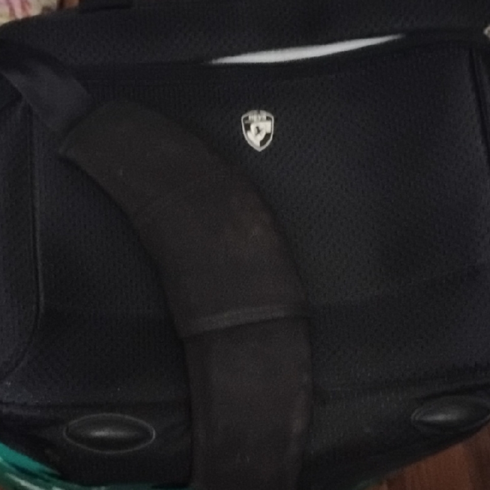 Black Mesh Laptop Messenger Bag with Padded Shoulder Strap